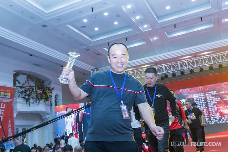 Glory cross-country people are grateful for brotherhood 2019 cross-country e-family Shandong brigade annual meeting highlights