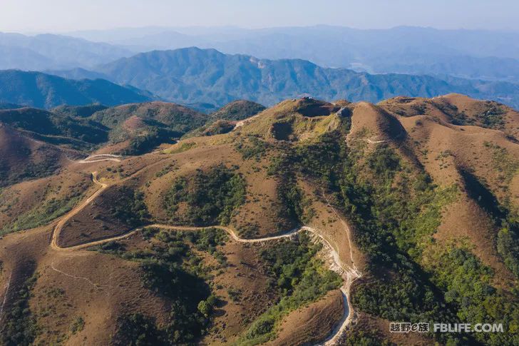 Guangdong Enping Niutang Mountain Climbing Cross-country Activities