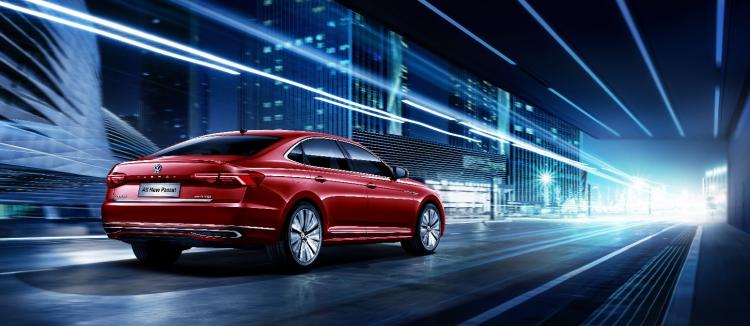 ​Professional evaluation tells you that the champion of the new generation of Passat deserves its name