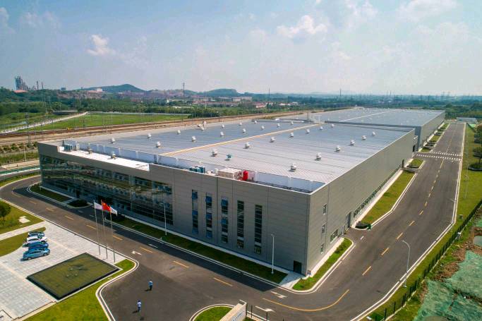 Chery Group's new energy strategic model S61 rolls off production line in Wuzhou