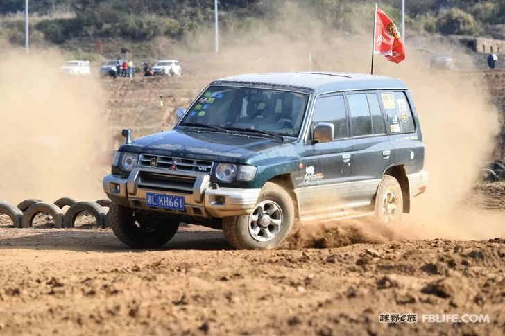 The exciting moments of the first stop of the 2020 Golden League of the Chenzhou team of the off-road e family