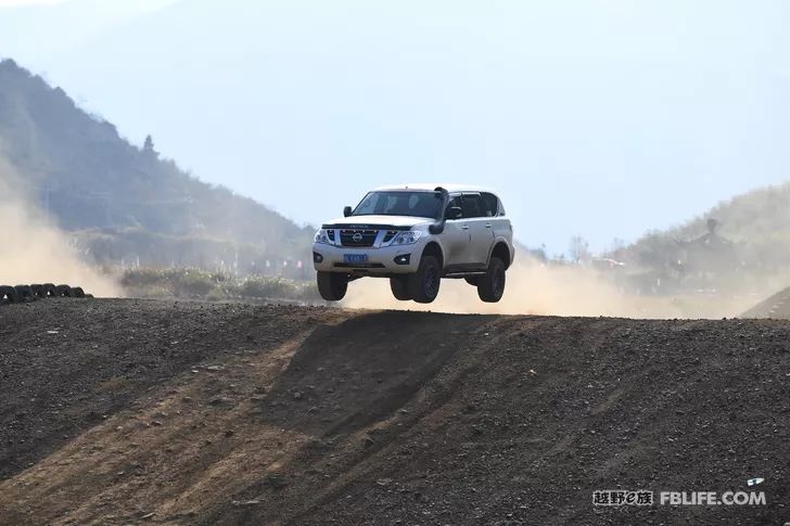 The exciting moments of the first stop of the 2020 Golden League of the Chenzhou team of the off-road e family