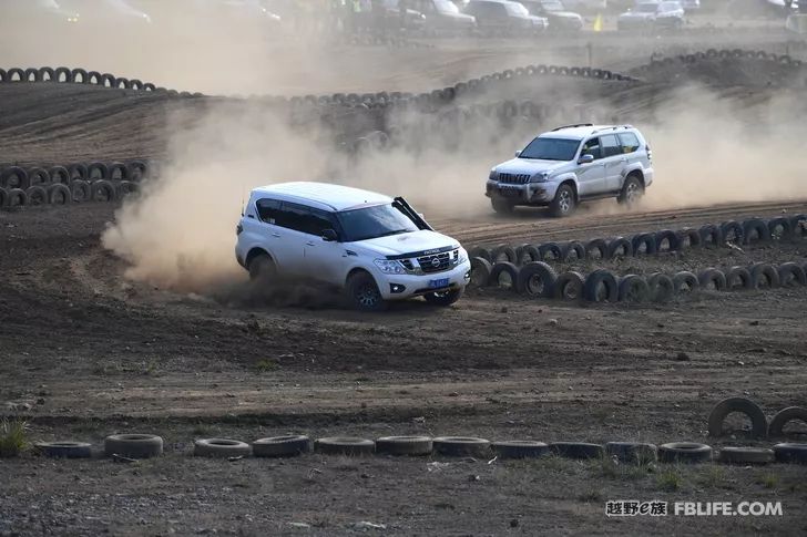 The exciting moments of the first stop of the 2020 Golden League of the Chenzhou team of the off-road e family