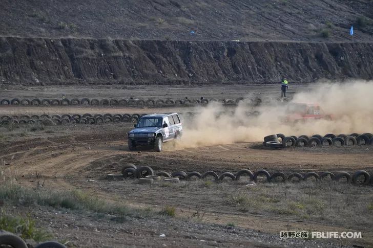 The exciting moments of the first stop of the 2020 Golden League of the Chenzhou team of the off-road e family