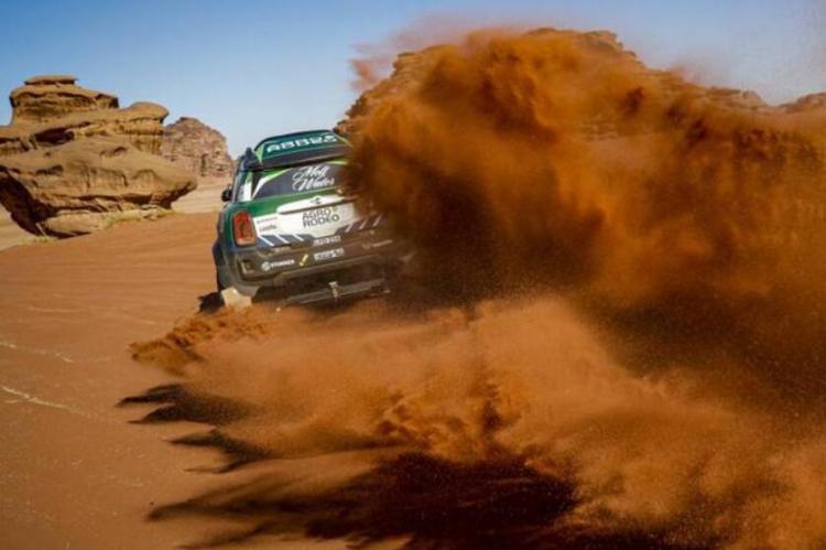 The third stage of the 2020 Dakar: Sainz won the championship, Han Wei won the 26th stage