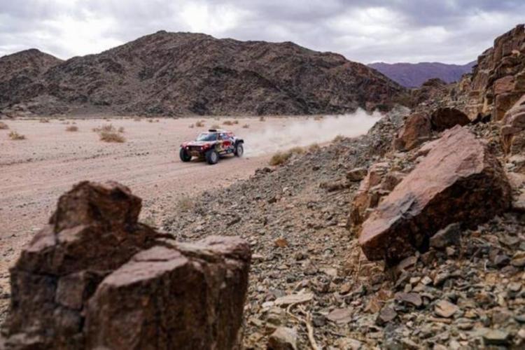 2020 Dakar Stage 4: Peter Hansel wins stage championship, Han Wei 9th