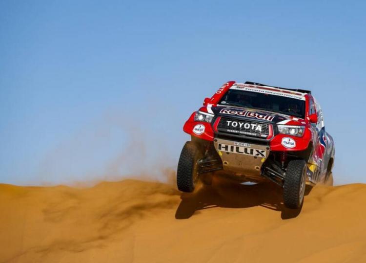 The seventh stage of the 2020 Dakar: Old Sainz narrowly wins, Han Wei is 14th