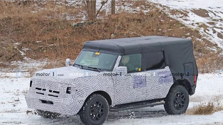 Ford Bronco Road Test Spy Shots Finally Appeared Ford Wrangler Is Coming