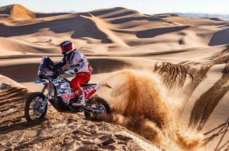 2020 Dakar Stage 11: Old Peter chases Sainz, Alonso No. 8, Han Wei No. 9