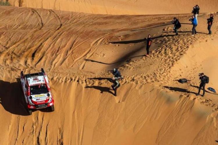 2020 Dakar Stage 11: Old Peter chases Sainz, Alonso No. 8, Han Wei No. 9