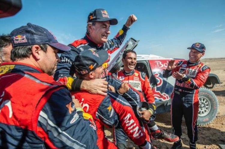 The 2020 Dakar officially ends: the old Sainz wins the championship, and the Chinese Legion refreshes historical results