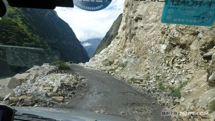 The mountains and rivers are beautiful, and the Yi-Tibet Corridor is on the way!