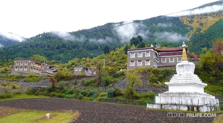 The mountains and rivers are beautiful, and the Yi-Tibet Corridor is on the way!