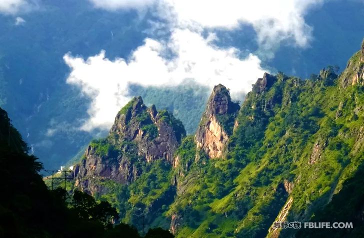 The mountains and rivers are beautiful, and the Yi-Tibet Corridor is on the way!