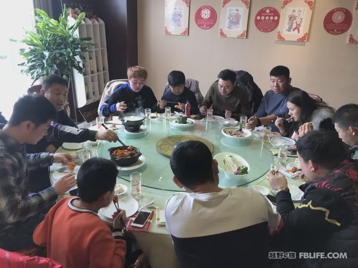 The Rizhao Feiteng Gang met at Wulian Mountain to see the snow scene