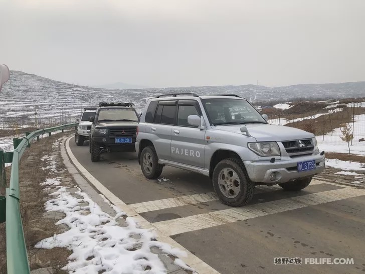 The Rizhao Feiteng Gang met at Wulian Mountain to see the snow scene