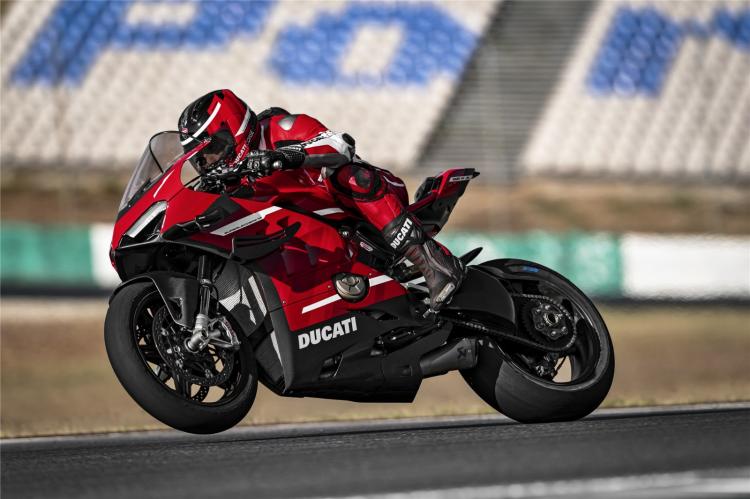 Dream evolved into reality, Ducati Superleggera V4 released