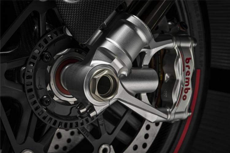 Dream evolved into reality, Ducati Superleggera V4 released