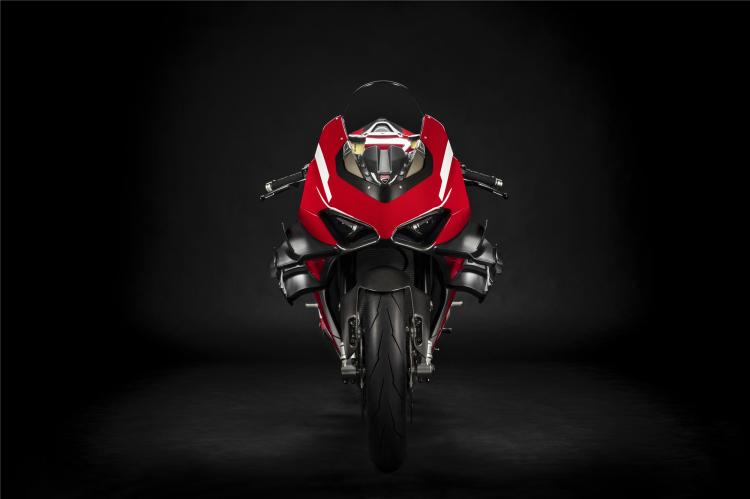 Dream evolved into reality, Ducati Superleggera V4 released