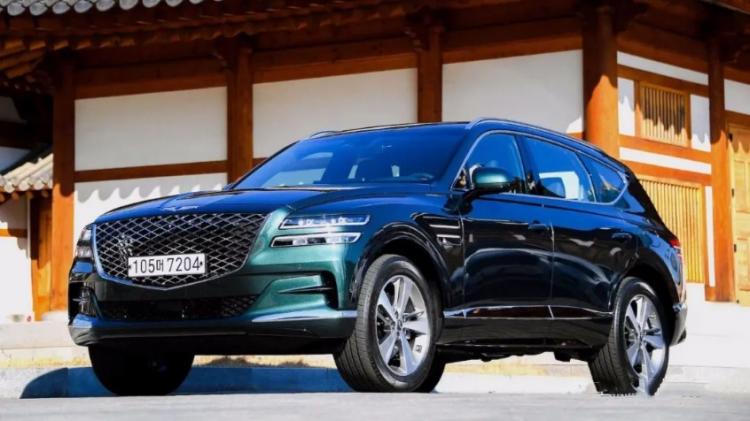 The price is about RMB 340,000. The first SUV of Genesis is launched