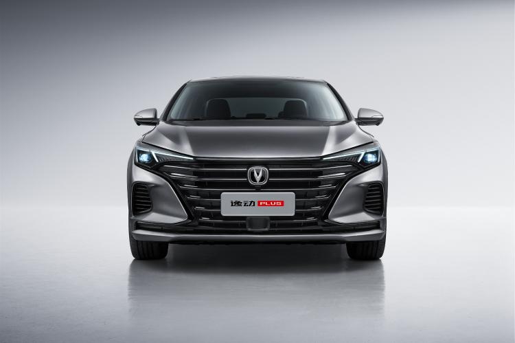 Priced at RMB 72,900-103,900, Changan Yidong PLUS is officially on sale