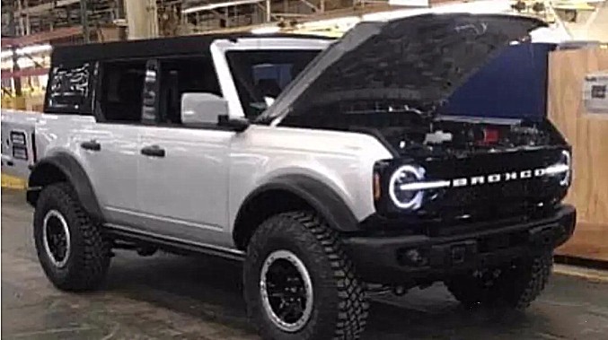 The Wrangler is dangerous. The most beautiful Ford off-road vehicle is really coming this time.