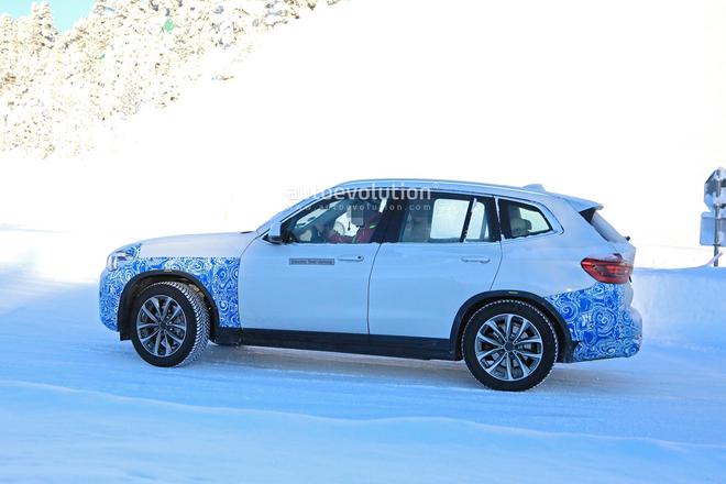 Spy photos of BMW iX3 winter test exposure or domestic production in 2020
