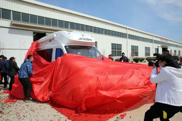 Shandong Rongye's first self-propelled RV 