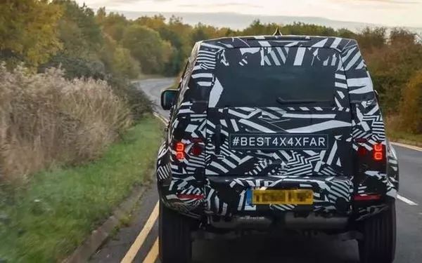 Land Rover Defender, the Challenger of Mercedes-Benz Big G Square Box, Will Be Unveiled Soon