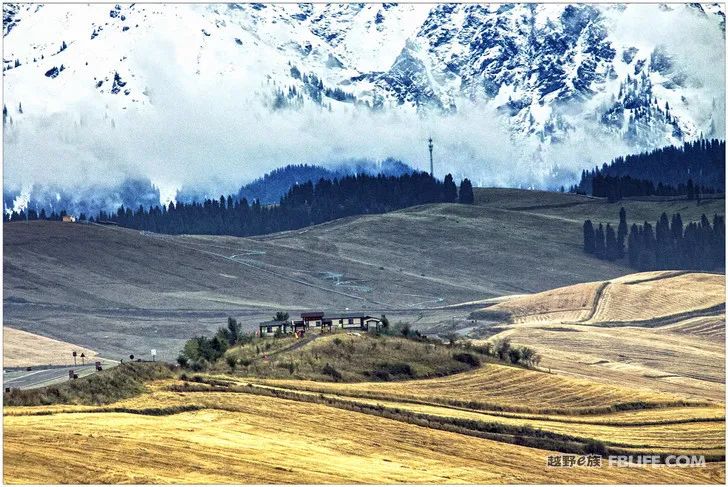 Grandpa's photography caravan, photoshoot in Xinjiang!