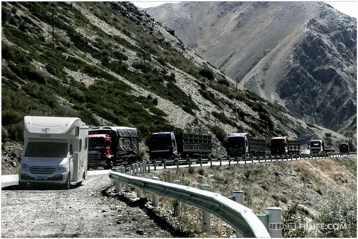 Grandpa's photography caravan, photoshoot in Xinjiang!