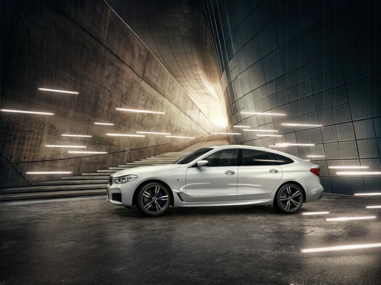 BMW 6 Series GT embarks on a journey of rejuvenation, enjoying a new and beautiful environment