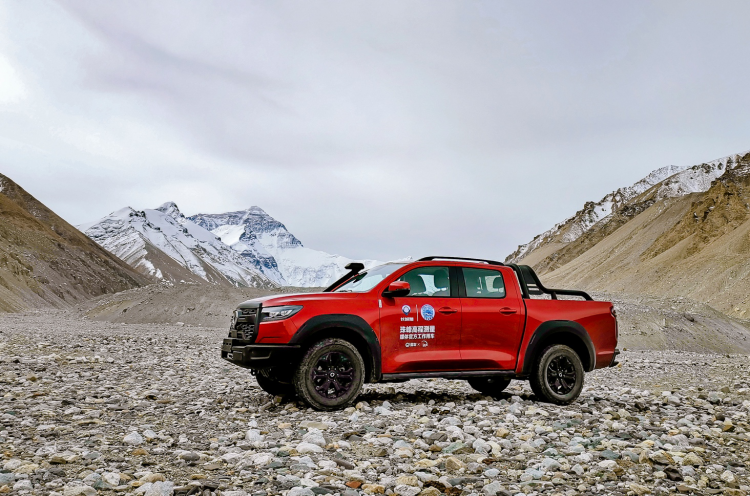 On-site report of Mount Everest Base Camp: Great Wall Cannon cross-country pickup helps 2020 Mount Everest elevation measurement