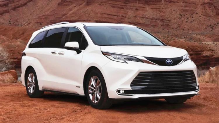 My family's next car is a new generation of Toyota Sienna full analysis