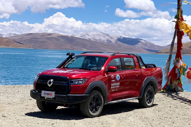 It's coming, it's coming! Equipped with the original winch Great Wall cannon off-road pickup truck will be listed on June 5