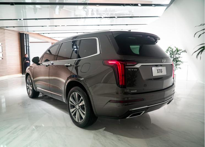 2019 Shanghai Auto Show: Cadillac XT6 officially unveiled