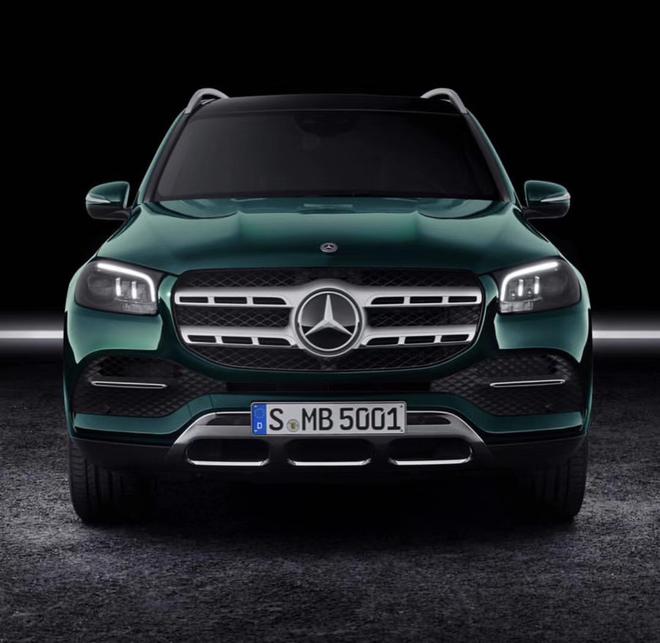 The luxury flagship is upgraded with a new generation of Mercedes-Benz GLS, and the official image is released