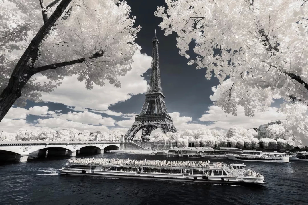 Under infrared photography, there are dreamy scenery you have never seen before