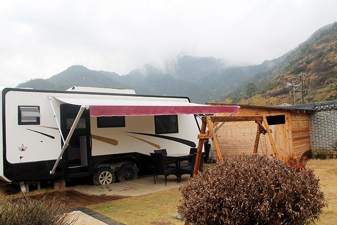 [Camp] Daohuaxiang Fairy Valley: Monsoon RV (Sanqingshan) International Leisure Vacation Camp