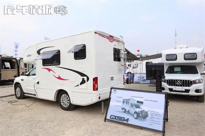 A four-wheel-drive RV with a price of 298,000 yuan can get the Beijing Blue card, and the living space of a family of 4 is not perfect