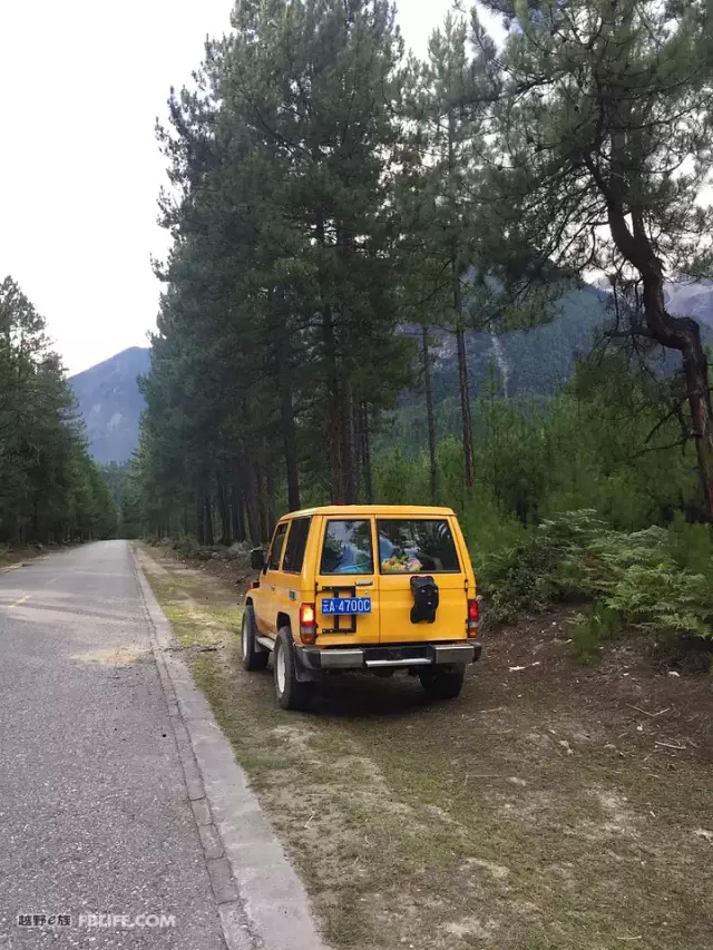 A LC70, a trip to Tibet with a dad and a cute baby!