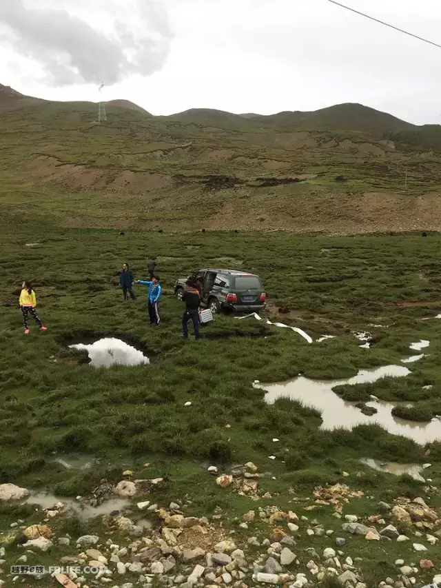 A LC70, a trip to Tibet with a dad and a cute baby!