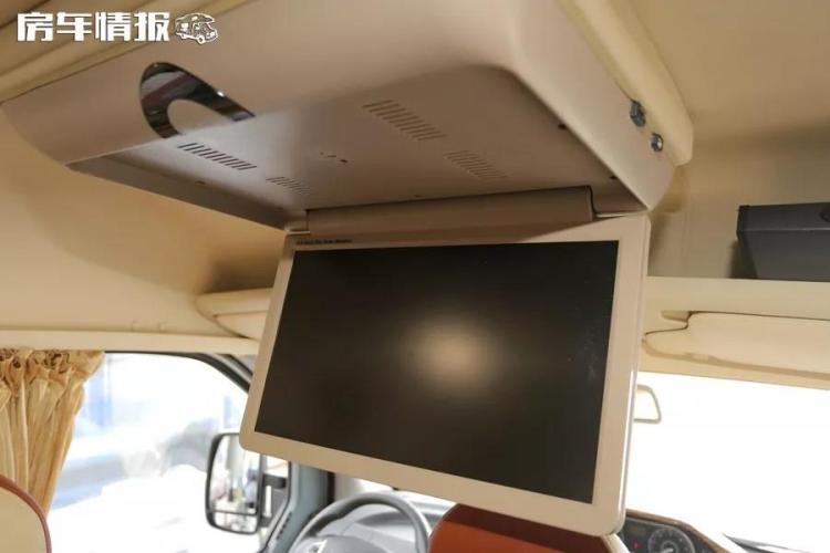 Flexible driving and convenient parking, priced at 238,000 yuan, the rest area of ​​this RV is the biggest highlight